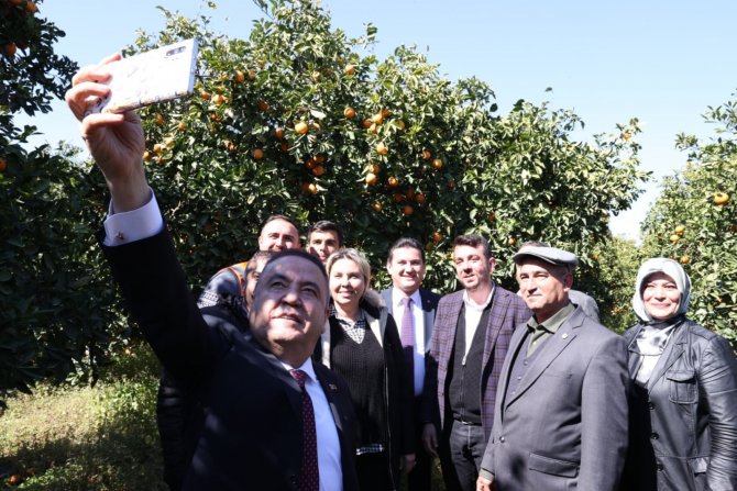 Başkan Böcek: “Çözüm Odaklı Çalışıyoruz, Halkımıza Hesap Veriyoruz”