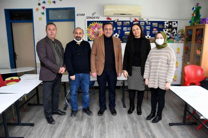 Kuşadası Belediyesi’nden Otizmli Öğrencilere Destek