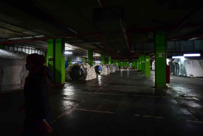 Lviv’de Avm Otoparkı Sahra Hastanesine Çevrildi