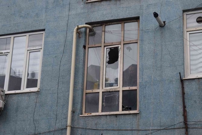 İ̇ki Grubun Silahlı Kavgasında Kurşunlar Havada Uçuştu