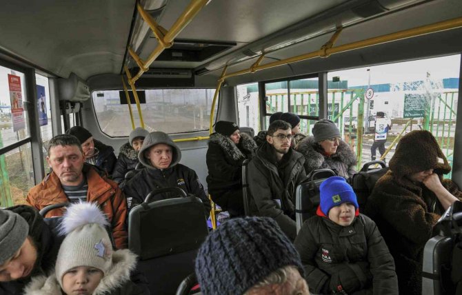 Mariupol’de 350 Bin Kişi Mahsur