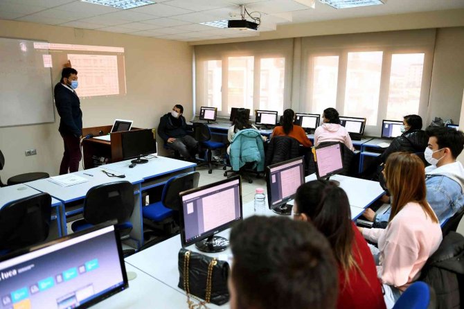 Yetenek Dönüşüm Projesi İstihdam Kapıları Açıyor