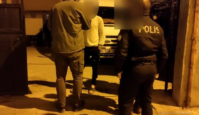 Mersin’de Pkk Propagandası Yapan 7 Şüpheli Yakalandı