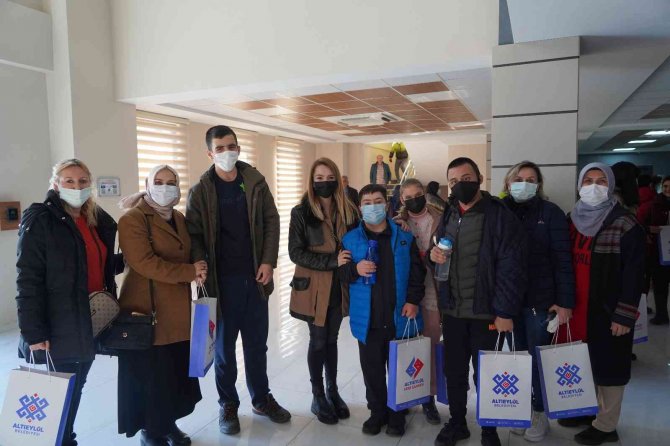 Özel Eğitim Alan Çocuklar Altıeylül’ün Misafiri Oldu