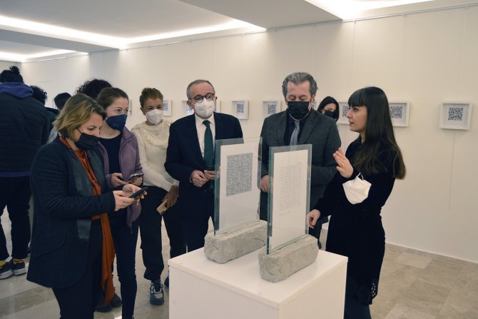Sanatın Dijitalleşmesi İle Denizli’de ‘Bellek’ Sanat Sergisi Açıldı