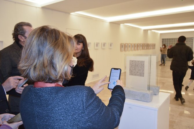 Sanatın Dijitalleşmesi İle Denizli’de ‘Bellek’ Sanat Sergisi Açıldı