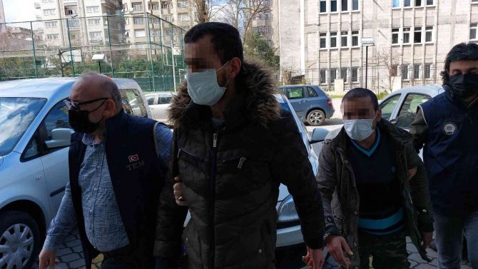 Samsun’da Deaş’tan 2 Yabancı Uyruklu Adliyeye Sevk Edildi