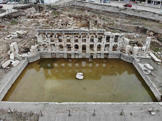 Tarihi Roma Hamamı’nda Çevre Düzenlemesi Başlayacak