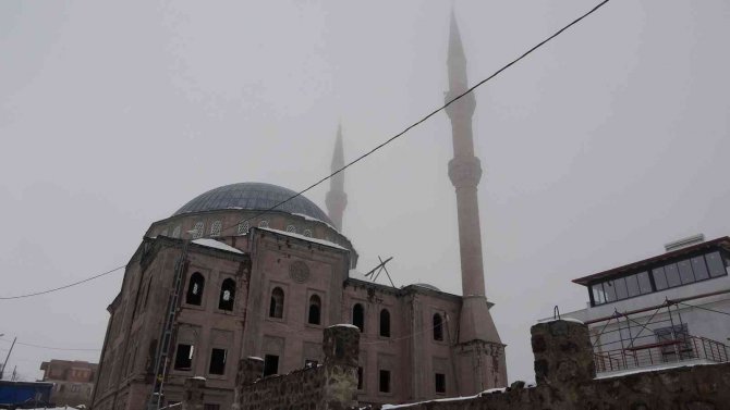 17 Yıldır Bitirilemiyor, Muhtar Sonunda İsyan Etti