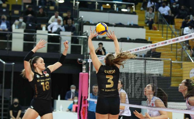Vakıfbank, Şampiyonlar Ligi’nde Yarı Final İçin Sahaya Çıkıyor