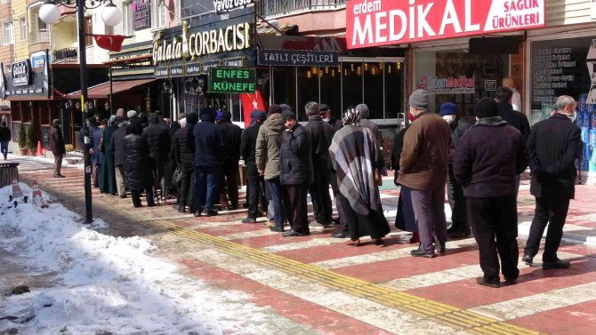Yozgat’ta Et Ve Süt Kurumu Satış Şubesinde Ramazan Yoğunluğu Yaşanıyor