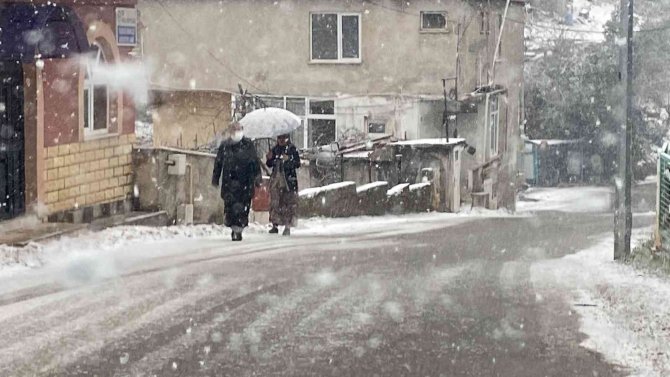 Kar Zonguldak’ta Yeniden Etkili Oldu