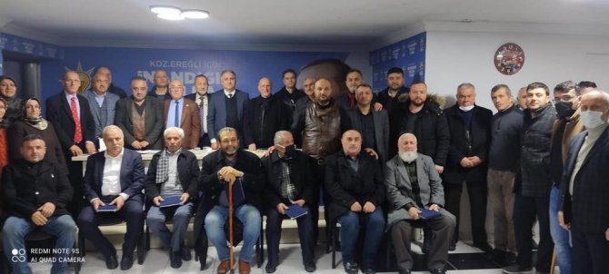 Başkan Bozkurt’tan Teşekkür Plaketi