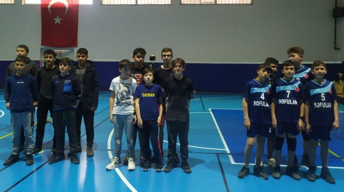 Badmintonda Kütahya’yı Sofular Ortaokulu Temsil Edecek