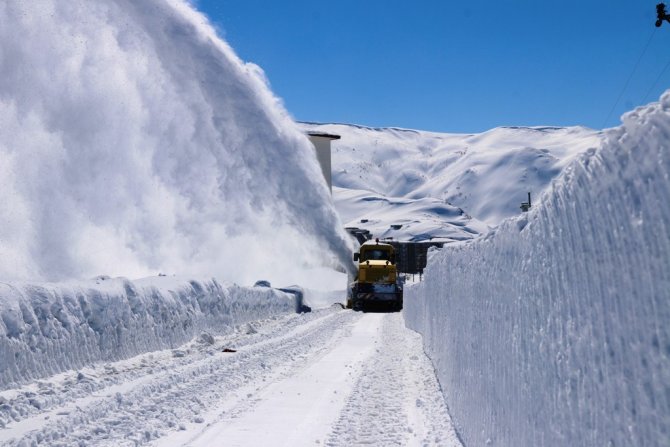 Bitlis’te Kardan Tüneller Dönemi