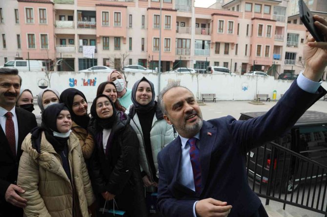 Başkan Aktaş, Lise Öğrencileriyle Buluştu