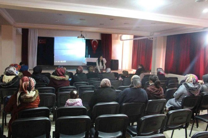 Dumlupınar’da Aile Eğitimi Kursları