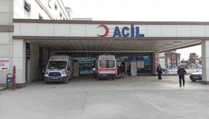 Gece Yaktıkları Soba Bir Aileyi Hastanelik Etti