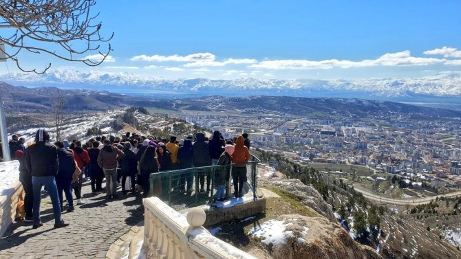 Masa Tenisi Sporcuları Elazığ’ı Gezdi