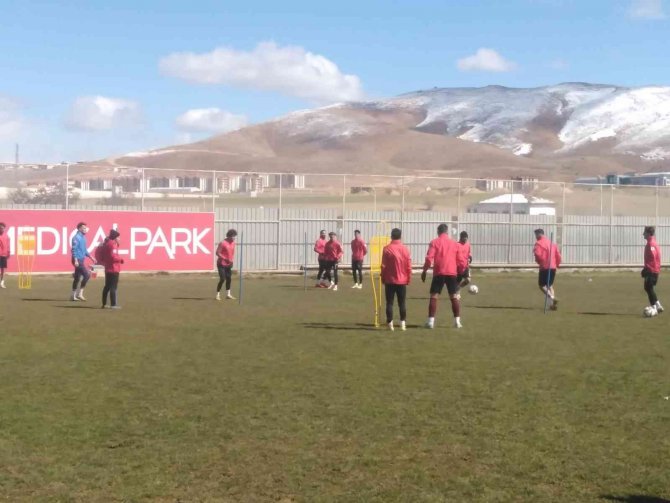 Elazığspor Tam Kadro Çalıştı
