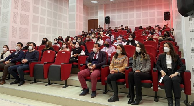 Emet Myo’da, “Dünya Sosyal Hizmet Günü” İsimli Konferans