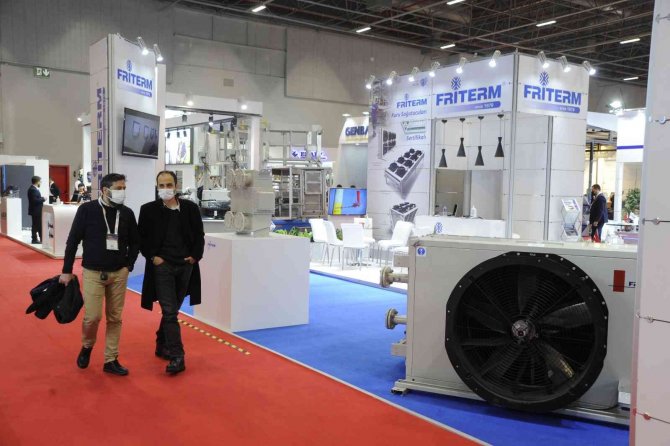 Türkiye’de Kurulu Elektriksel Gücün Yarısı Yenilenebilir Enerjiden