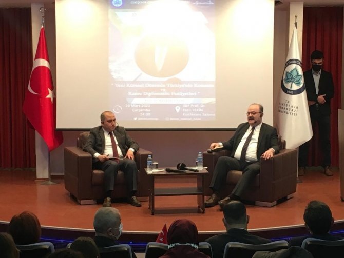 Bakan Yardımcısı Çam: “24 Şubat İtibariyle Dünya Tehlikeli Bir Sürece Girdi”