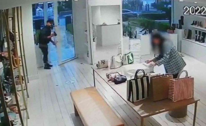 Esnafı Çileden Çıkartan, Polisi Bile Yöntemiyle Hayrete Düşüren Beleşçi Dolandırıcı Yakalandı