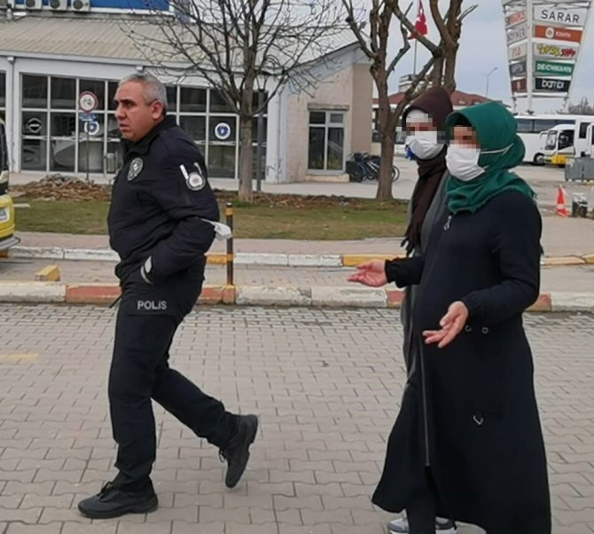 Evine Giren Hırsızları Dedektif Gibi Takip Etti