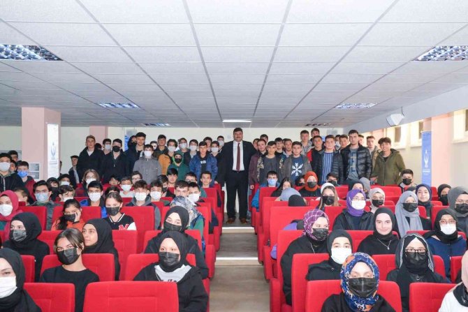 Kahramankazan Belediye Başkanı Oğuz’dan Bin Kitap Sözü