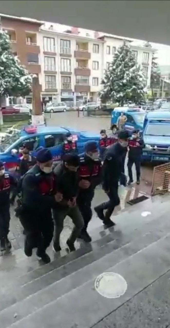 12 Faili Meçhul Hırsızlık Olayı Çözüldü, 4 Şüpheli Tutuklandı