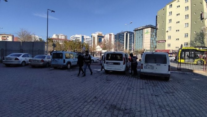 Kayseri’de İletişim Kablolarını Çalan 2 Şahıs Yakalandı