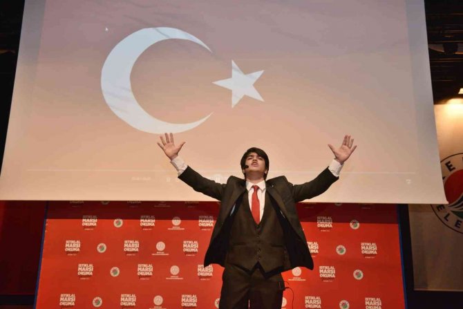 Kepez’de İ̇stiklal Marşı Okuma Yarışması