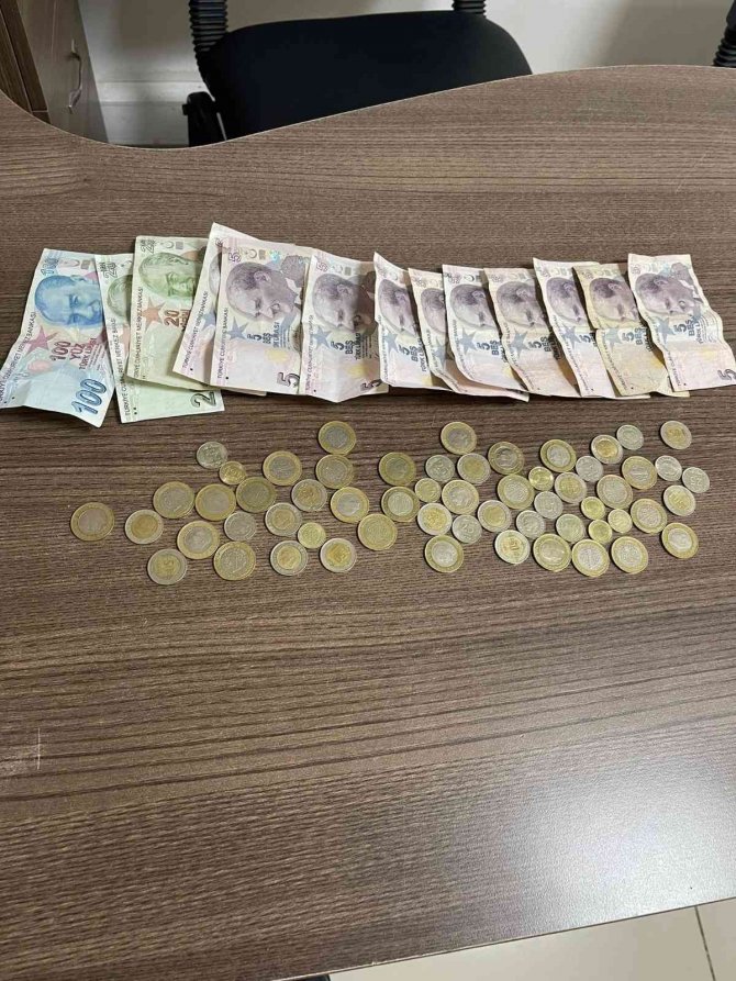 Kuşadası’nda Dilencilere Karşı "Sivil Zabıta" Önlemi