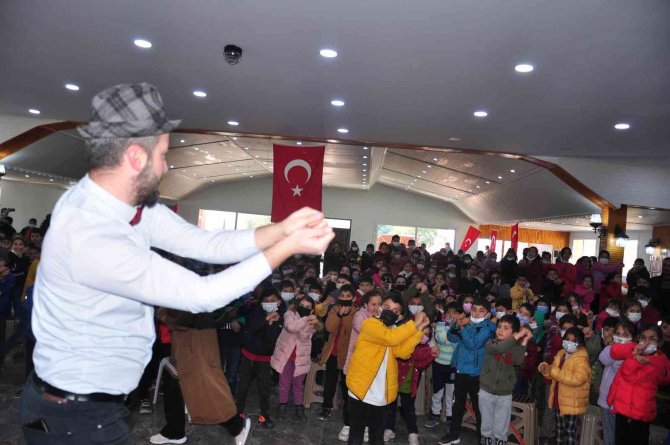 Sumbas’ta "Çocuk Oyunları Ve Kukla Festivali"