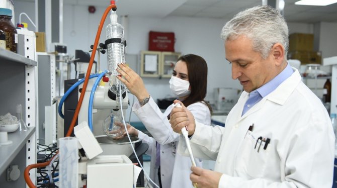 Fitoterapinin Türkiye’deki Öncüsü Anadolu Üniversitesi