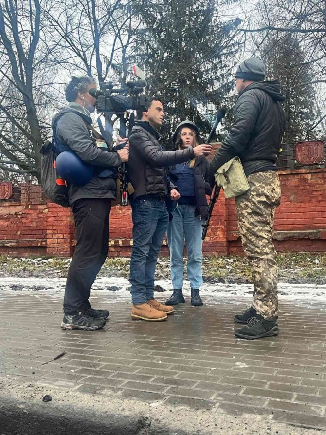 Kiev’de Fox News Kameramanı Ve Ukraynalı Gazeteci Öldürüldü