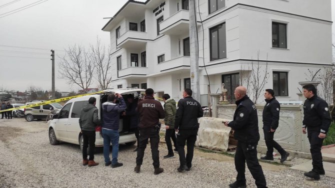 Köpek Meselesi Yüzünden Çıkan Kavgada Karı-kocaya Kurşun Yağdırdı
