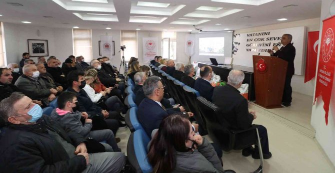 Tekkeköy’de Üreticilere 6 Ton Silajlık Mısır Tohumu Dağıtıldı