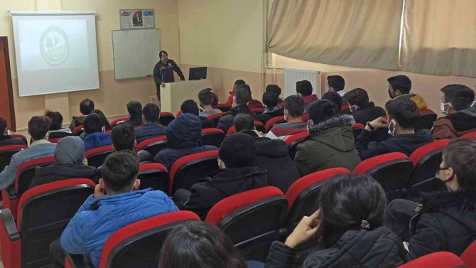 Sivas’ta Ormancılık Hakkında Söyleşi Düzenlendi