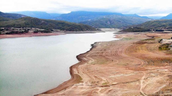 Almus Barajında Sevindiren Gelişme