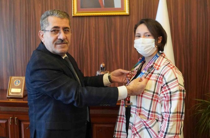 Türkiye Üçüncüsü Rektör Cebeci’yi Ziyaret Etti