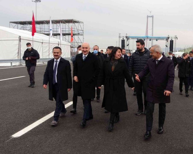 Bakan Karaismailoğlu: “1915 Çanakkale Köprüsü’nde İşlerimiz Tamam”