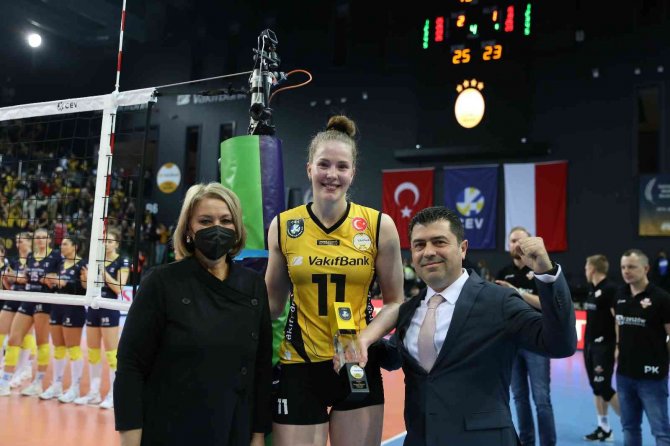 Vakıfbank, Şampiyonlar Ligi’nde Üst Üste 10. Kez Yarı Finalde