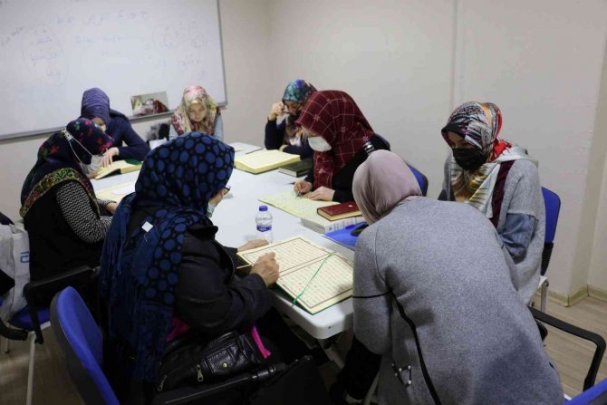 Hem Hobi Ediniyorlar Hem De Ekonomiye Katkı Sağlıyorlar