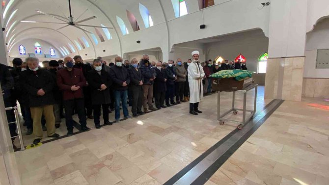 Saatler Sonra Cenazesini Buldular, Son Yolculuğuna Uğurlandı