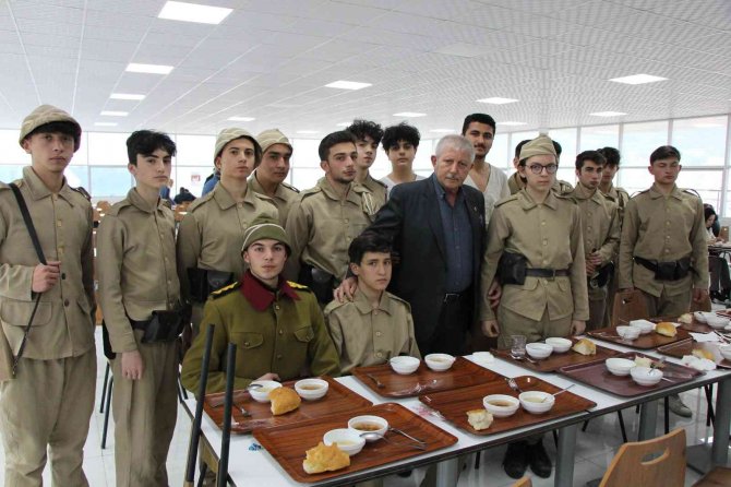 Amasya Belediyesi’nde Günün Yemeği: Çanakkale Menüsü