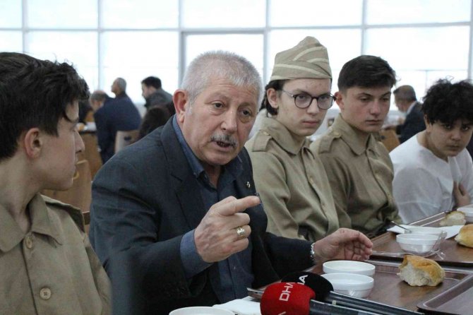 Amasya Belediyesi’nde Günün Yemeği: Çanakkale Menüsü