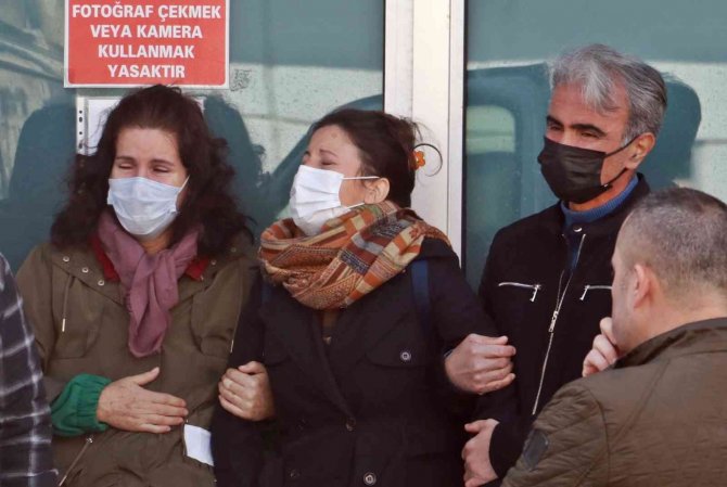 Kazada Hayatını Kaybeden 3 Arkadaş Son Yolculuklarına Uğurlandı