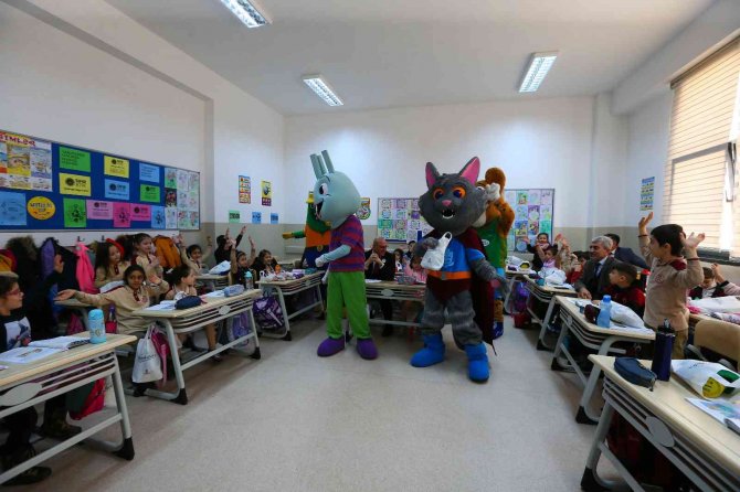 Başakşehir’de 120 Bin Öğrenciye Aynı Anda Sıfır Atık Eğitimi